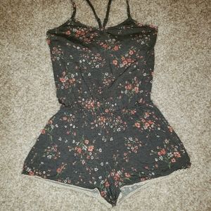 LAST CHANCE, MOVING!🌺Xilharation romper🌸